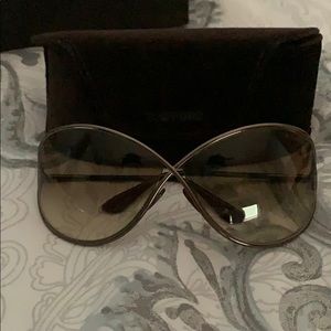 NWOT Tom Ford Miranda sunglasses